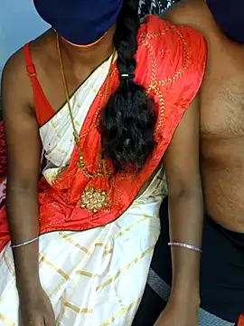 Snapshot of sweet_saranya chatting on 6, 8, 2026 sweet saranya online show from 6, 8, 2026