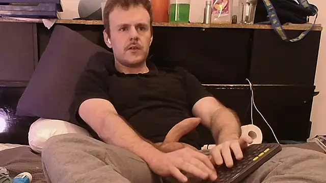 kinkyboipig online show from 17, 6, 2026