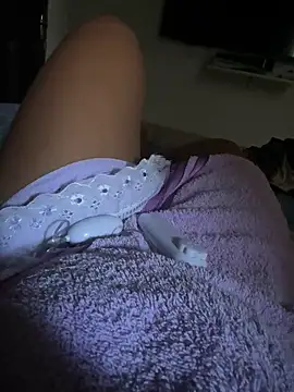 karinnnna online show from 8, 6, 2026