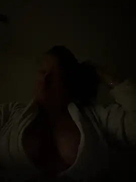 Snapshot of NUTTERBUTTA chatting on 16, 7, 2026 NUTTERBUTTA online show from 16, 7, 2026