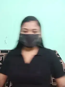 Snapshot of Sweathatamil chatting on 14, 6, 2026 Sweathatamil online show from 14, 6, 2026