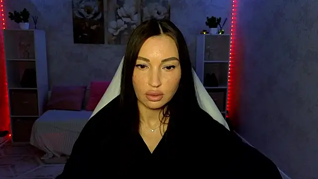 NikoleMills online show from 10, 7, 2026