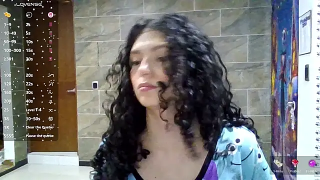 Snapshot of Diamond_Curls chatting on 29, 7, 2026 Diamond Curls online show from 29, 7, 2026