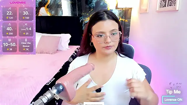 Snapshot of Miss_Kloee chatting on 21, 7, 2026 Miss Kloee online show from 21, 7, 2026