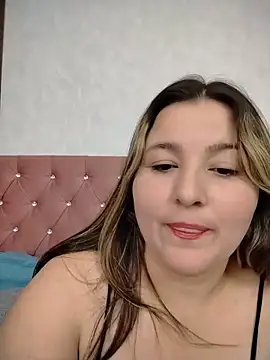 Snapshot of KatBennett chatting on 30, 6, 2026 KatBennett online show from 30, 6, 2026