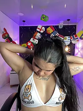 Snapshot of TifanyRoseX chatting on 9, 7, 2026 TifanyRoseX online show from 9, 7, 2026
