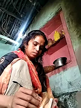 Snapshot of Cut_simran56 chatting on 11, 6, 2026 Cut simran56 online show from 11, 6, 2026