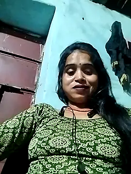 Snapshot of Cut_simran56 chatting on 16, 6, 2026 Cut simran56 online show from 16, 6, 2026
