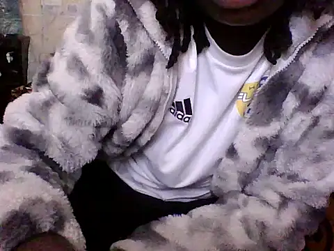 Snapshot of lucyswee chatting on 13, 7, 2026 lucyswee online show from 13, 7, 2026