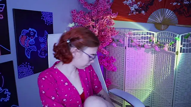 Snapshot of SeraphineDuskryn chatting on 13, 7, 2026 SeraphineDuskryn online show from 13, 7, 2026