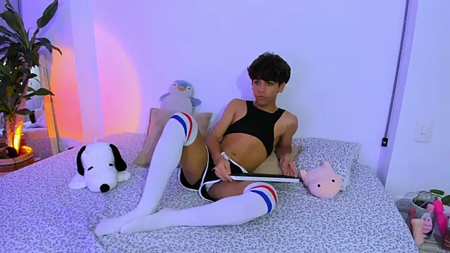 Snapshot of Samy_Twink chatting on 23, 6, 2026 Samy Twink online show from 23, 6, 2026