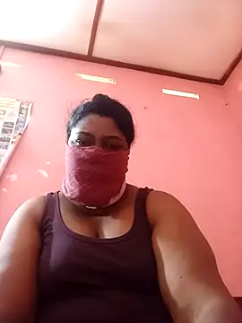 Snapshot of Madusi-11 chatting on 23, 6, 2026 Madusi-11 online show from 23, 6, 2026