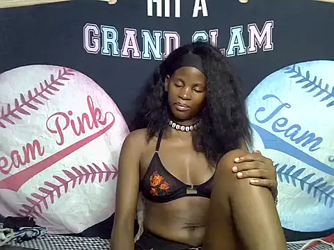 Snapshot of Queen_slay2 chatting on 29, 6, 2026 Queen slay2 online show from 29, 6, 2026