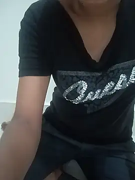 Snapshot of Riya5677 chatting on 24, 6, 2026 Riya5677 online show from 24, 6, 2026