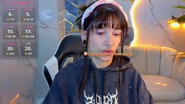 Snapshot of Lily_Tx chatting on 1, 8, 2026 Lily Tx online show from 1, 8, 2026