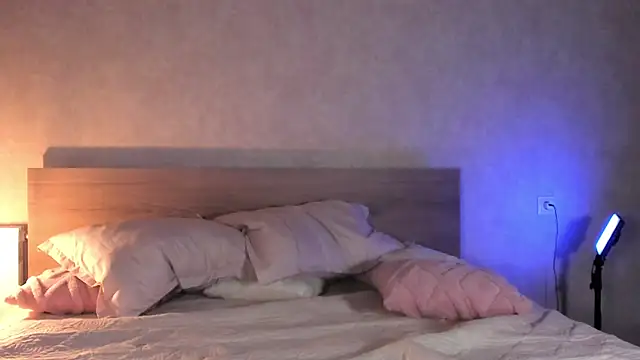 KitsuneDreams online show from 31, 7, 2026