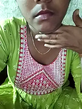Snapshot of SRIDEVITELUGU19 chatting on 28, 6, 2026 SRIDEVITELUGU19 online show from 28, 6, 2026