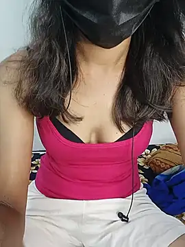 Snapshot of tamil_bluemoon chatting on 28, 7, 2026 tamil bluemoon online show from 28, 7, 2026