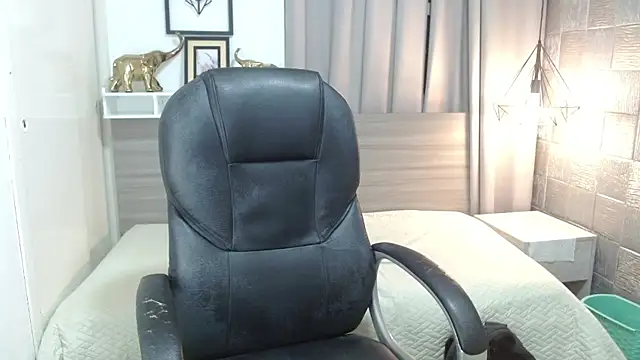 Snapshot of Billie_Jean chatting on 28, 7, 2026 Billie Jean online show from 28, 7, 2026