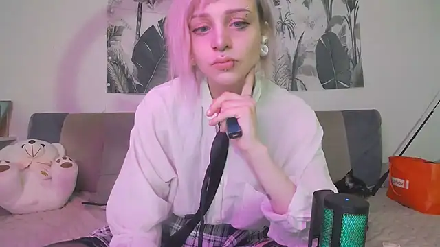 Snapshot of FreyaKatty chatting on 8, 7, 2026 FreyaKatty online show from 8, 7, 2026