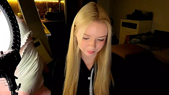 viyy online show from 28, 7, 2026
