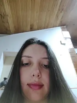 Snapshot of Bella_Karoline chatting on 8, 7, 2026 Bella Karoline online show from 8, 7, 2026