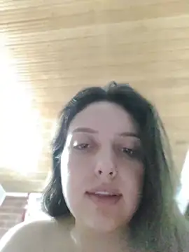 Snapshot of Bella_Karoline chatting on 16, 7, 2026 Bella Karoline online show from 16, 7, 2026