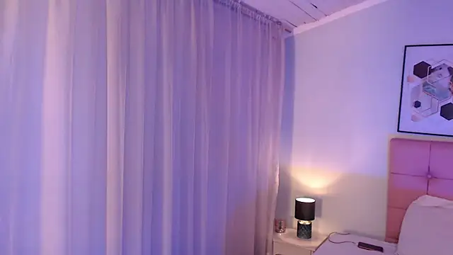 Snapshot of Marilyn_Rosex chatting on 4, 8, 2026 Marilyn Rosex online show from 4, 8, 2026