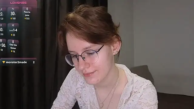 Snapshot of PliantMissus chatting on 24, 6, 2026 PliantMissus online show from 24, 6, 2026