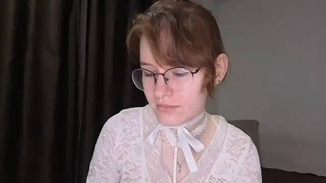 Snapshot of PliantMissus chatting on 12, 7, 2026 PliantMissus online show from 12, 7, 2026