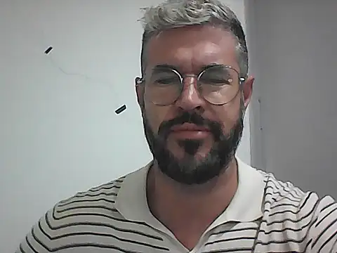 Snapshot of mrbighairychest chatting on 19, 6, 2026 mrbighairychest online show from 19, 6, 2026
