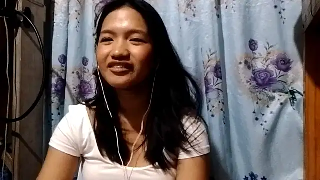 Snapshot of AmberFrederick chatting on 15, 6, 2026 AmberFrederick online show from 15, 6, 2026