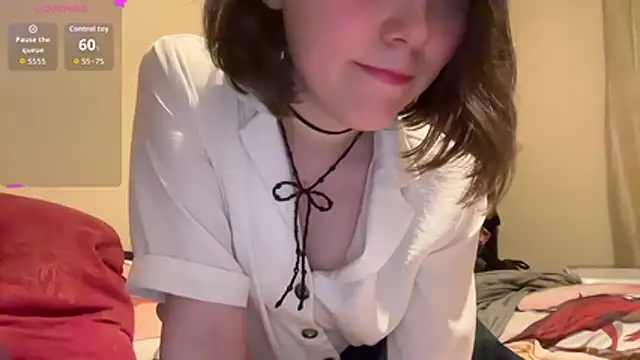 Snapshot of Hilda_Valentine chatting on 24, 7, 2026 Hilda Valentine online show from 24, 7, 2026