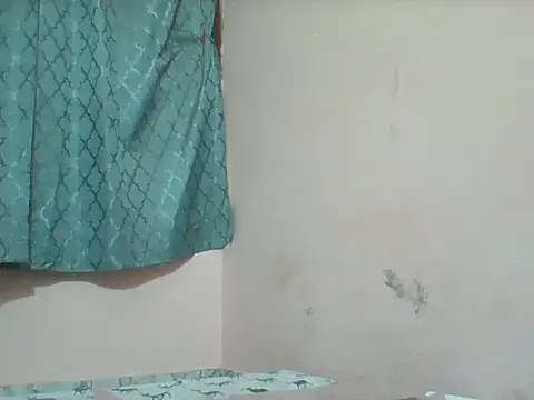 Snapshot of Heavy-Beauty chatting on 21, 6, 2026 Heavy-Beauty online show from 21, 6, 2026
