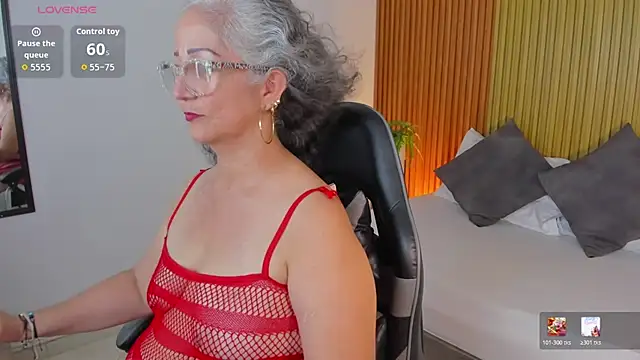 catalina villan online show from 24, 6, 2026
