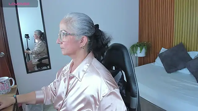 Snapshot of catalina_villan chatting on 25, 6, 2026 catalina villan online show from 25, 6, 2026