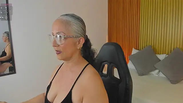 Snapshot of catalina_villan chatting on 15, 7, 2026 catalina villan online show from 15, 7, 2026