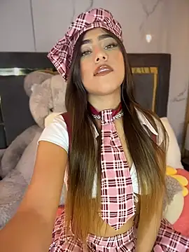 Briana Jonss online show from 20, 6, 2026