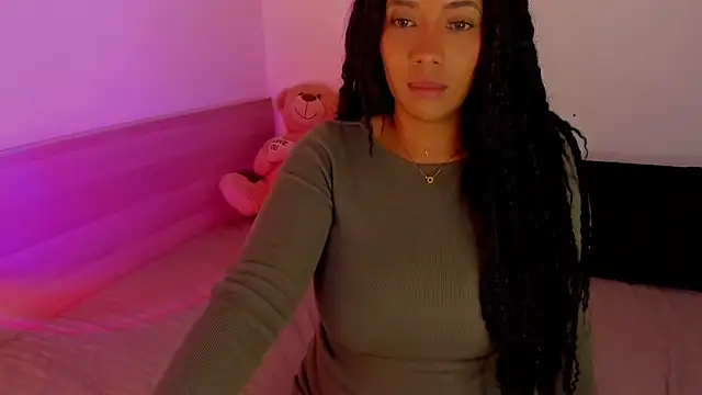 NicolePasqualott online show from 16, 11, 2025