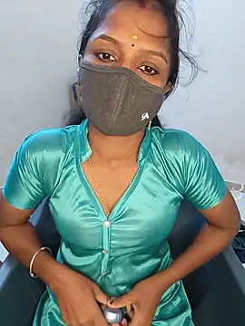 Snapshot of YALINITWO7_TAMIL chatting on 15, 6, 2026 YALINITWO7 TAMIL online show from 15, 6, 2026