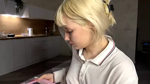 Emillema online show from 16, 6, 2026