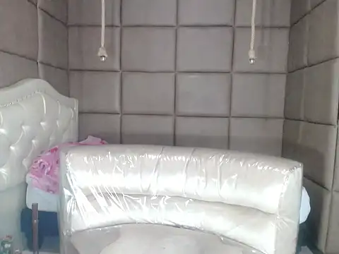 Clarissa Gill online show from 22, 7, 2026