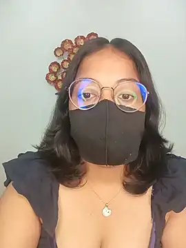 Snapshot of hottydisha chatting on 5, 8, 2026 hottydisha online show from 5, 8, 2026