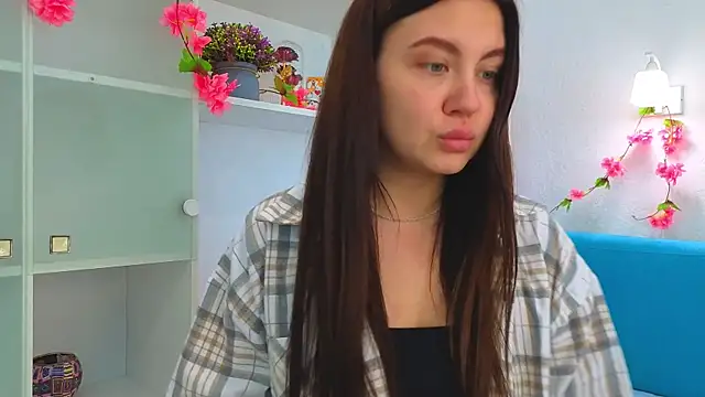 Snapshot of SharikaCampau chatting on 1, 7, 2026 SharikaCampau online show from 1, 7, 2026
