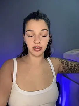 Snapshot of maar-1 chatting on 8, 7, 2026 maar-1 online show from 8, 7, 2026