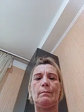 Snapshot of Kriss-Miss-Kiss chatting on 16, 6, 2026 Kriss-Miss-Kiss online show from 16, 6, 2026