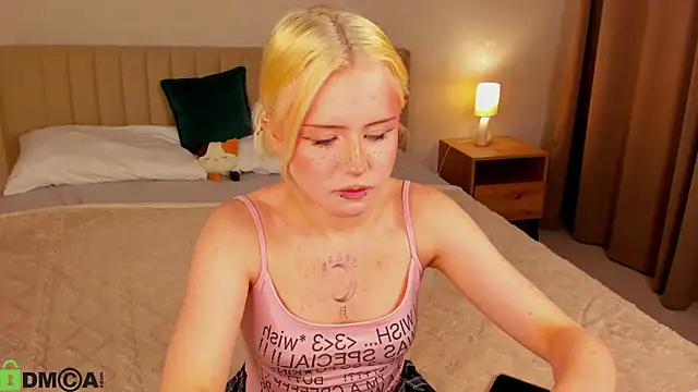 kikipeach online show from 2, 8, 2026