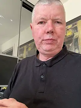 Snapshot of cumboy chatting on 23, 4, 2026 cumboy online show from 23, 4, 2026