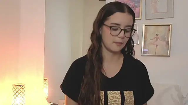 Snapshot of Isabellebotero chatting on 25, 6, 2026 Isabellebotero online show from 25, 6, 2026