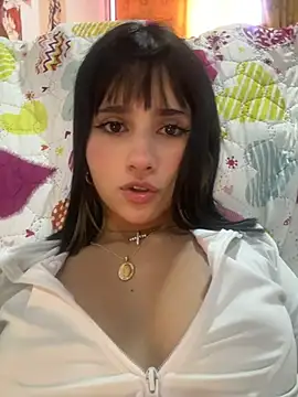 ZoeHall  online show from 20, 7, 2026
